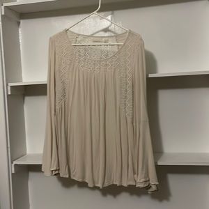 Feminine, soft and flowy Chico’s long sleeve top with bell sleeves. Size 1